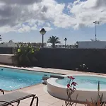 Sunset Faro Deluxe & Pool Playa Blanca (Lanzarote)