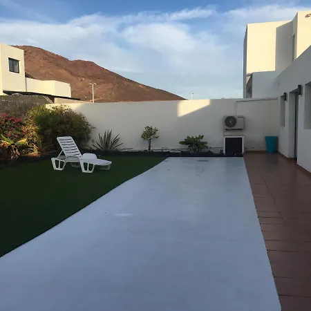 וילה Sunset Faro Deluxe & Pool
