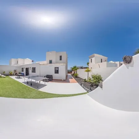וילה Sunset Faro Deluxe & Pool