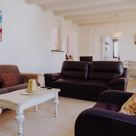 Sunset Faro Deluxe & Pool *