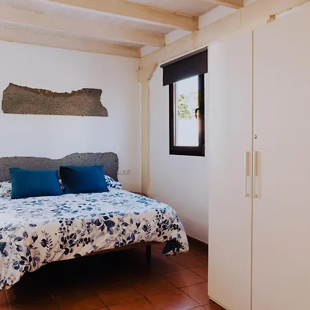 Sunset Faro Deluxe & Pool Villa