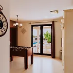 Sunset Faro Deluxe & Pool Villa *