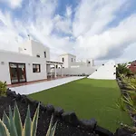 Sunset Faro Deluxe & Pool