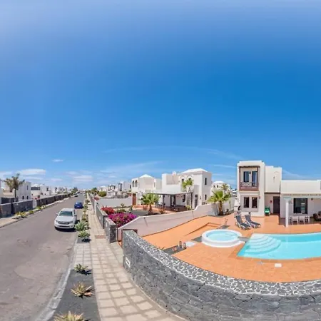 Willa Sunset Faro Deluxe & Pool Playa Blanca (Lanzarote)