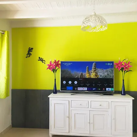 فيلة Sunset Faro Deluxe & Pool *