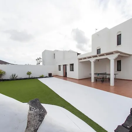Willa Sunset Faro Deluxe & Pool