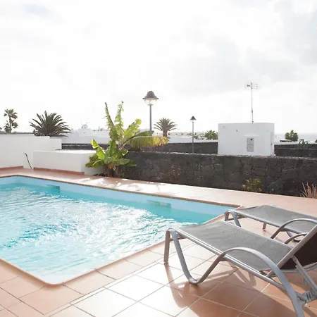 Sunset Faro Deluxe & Pool Willa *