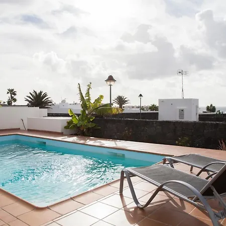 Sunset Faro Deluxe & Pool Willa *