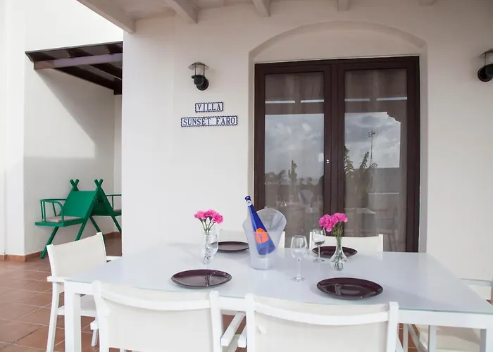 Villa Sunset Faro Deluxe&spa Pool *