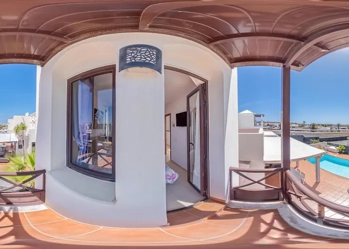 Sunset Faro Deluxe&spa Pool Villa *